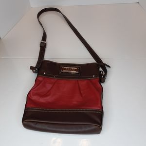 Chaps crossbody purse red/brown size 9x9